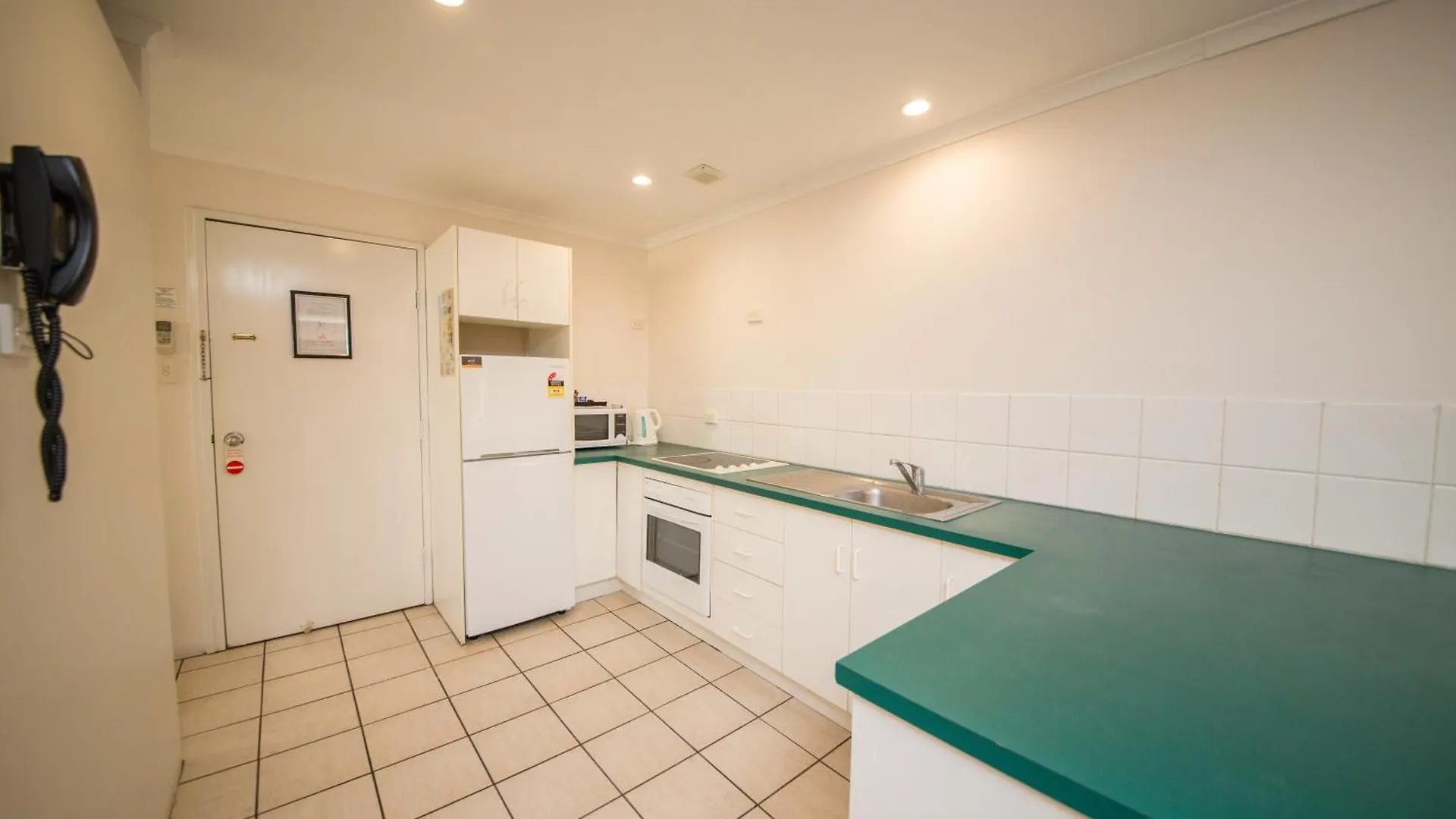 Motel Cosmopolitan Motel&apartamentos con servicio Rockhampton
