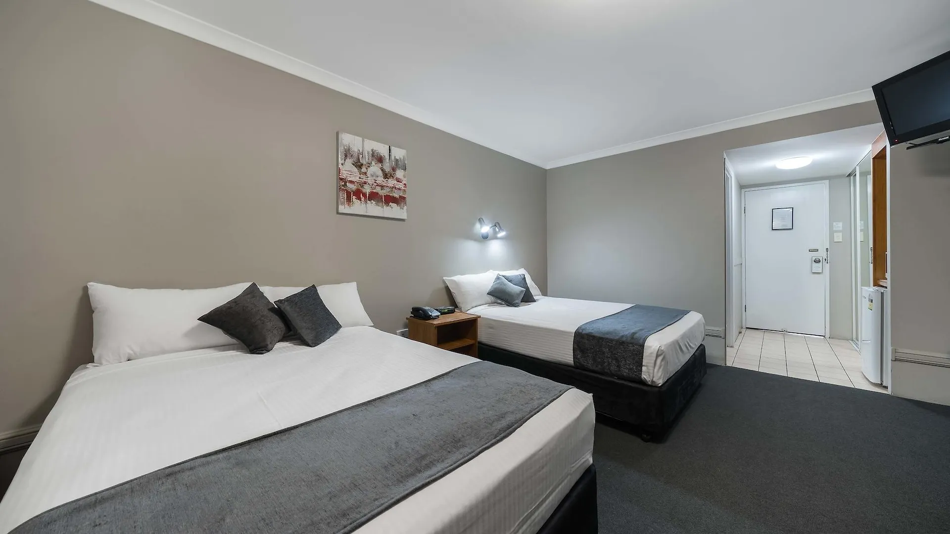 Cosmopolitan Motel & Serviced Apartments Rockhampton