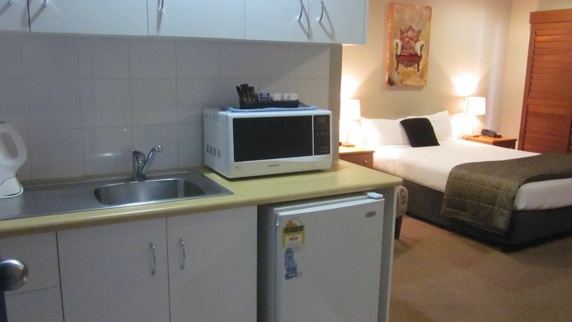 Cosmopolitan Motel & Serviced Apartments Rockhampton